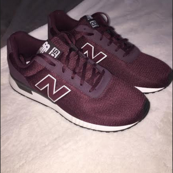 Brand Spanking *NEW* New Balance Shoes Size 11 - Picture 1 of 8